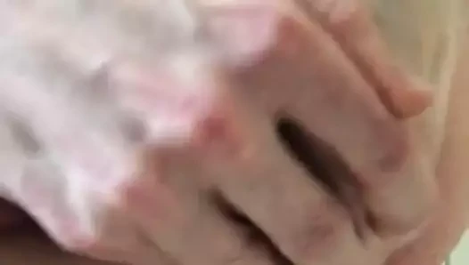 öz anal fisting