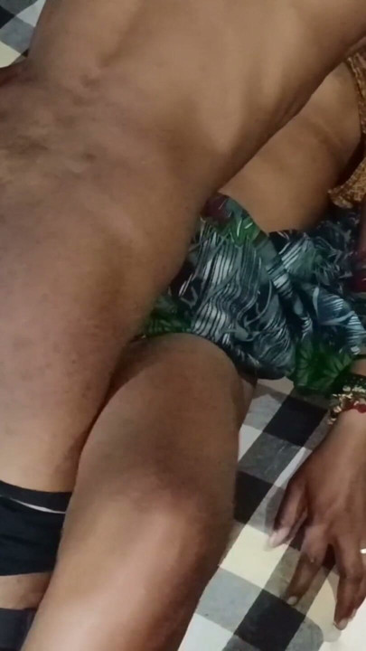 Aaj bahut good chudai ki mere dawar ne completely satisfied, indian desi bhabhi village sex brother-in-law bhabhi paurn desi | Clip 1