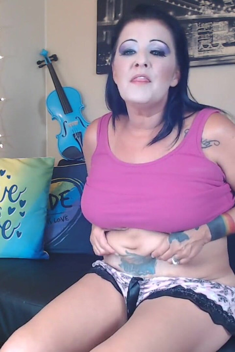 Belly drops monthly bloated belly