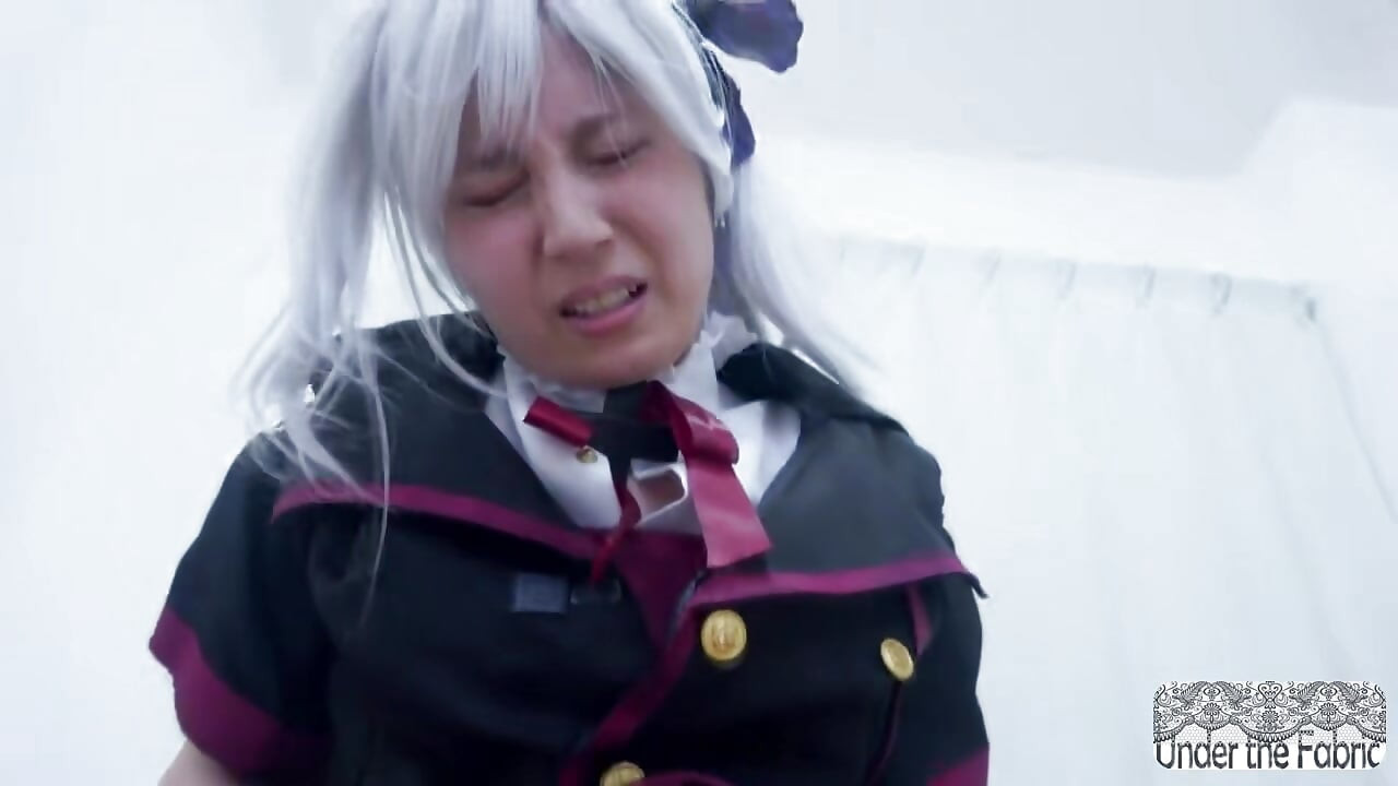First Shoot Chaos, a Shy Cosplayer Steps Into an Overwhelming Multi-partner Experience