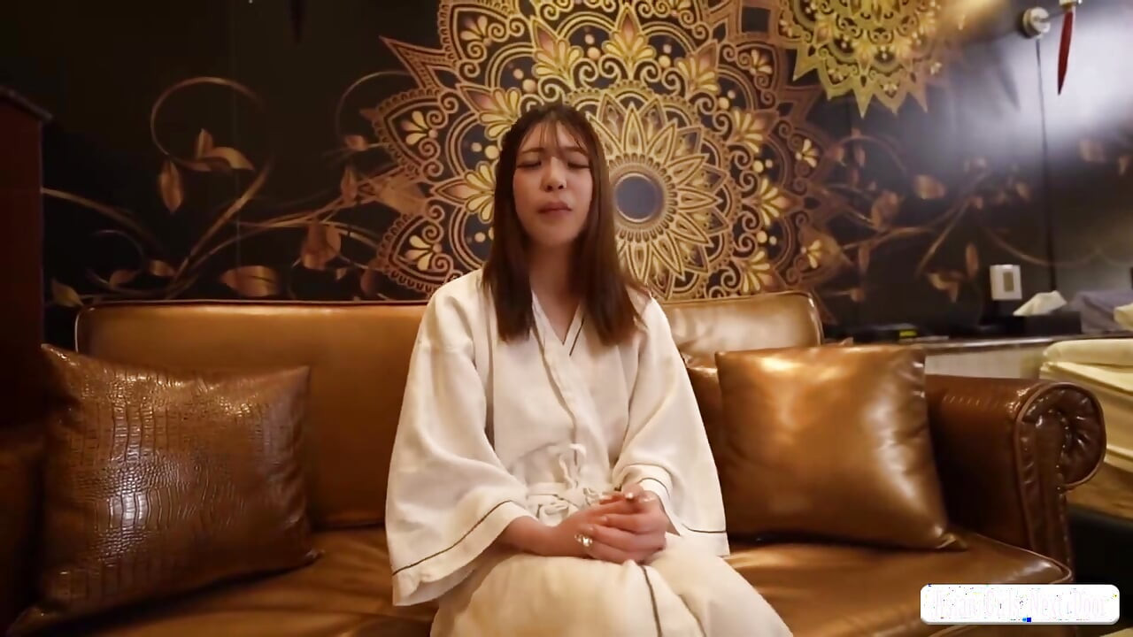 Awakened After. Kansai Beauty Finally Lets Loose Every Secret Craving Inside Completely.