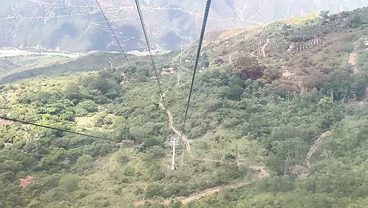 Blowjob Dan Bercinta Di Kereta Gantung Di Kolombia, Santander Dengan Wanita Hamil Yang Sangat Terangsang