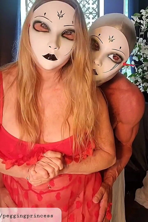Nympho Cowgirl Goddess Destroys Male Slut's Ass with Mrhankeystoys Redboy9 Xl Strapon Pegging