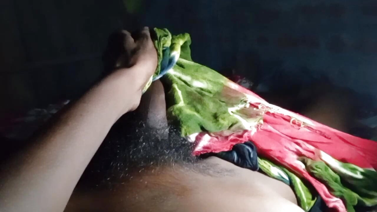 Sissy ki sparm se romantic Khel khela Desi lady boy ne desi cd