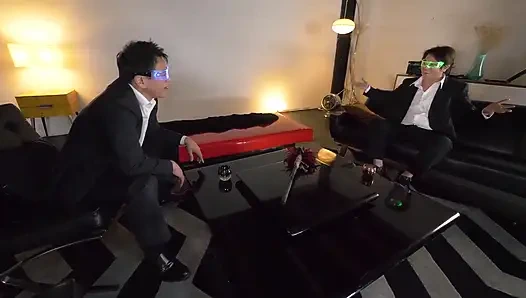 Sabunlu kız ırklararası sikiş dölleme