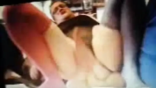 Anal ecstasy için kendimi sikiyorum!!
