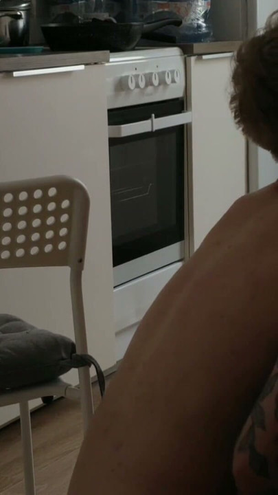 Un student cu un twink mare și strâmt | Clip 1