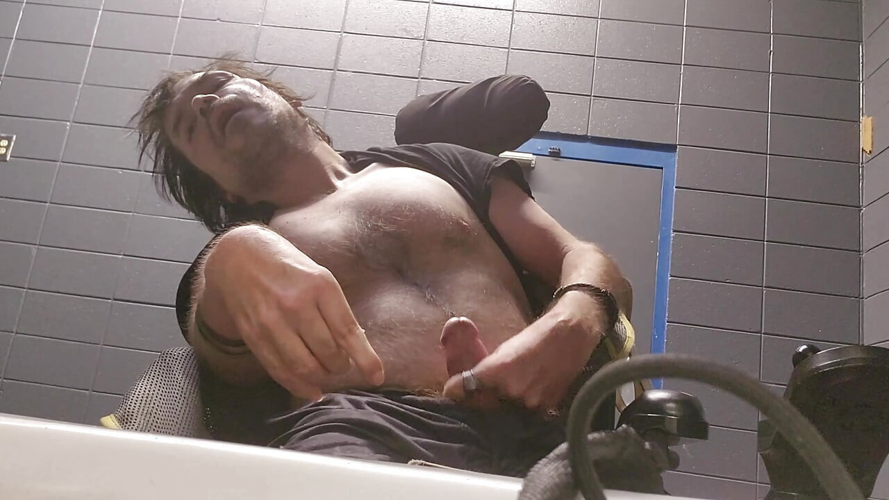 Kevy 69's I almost got caught Orgasm