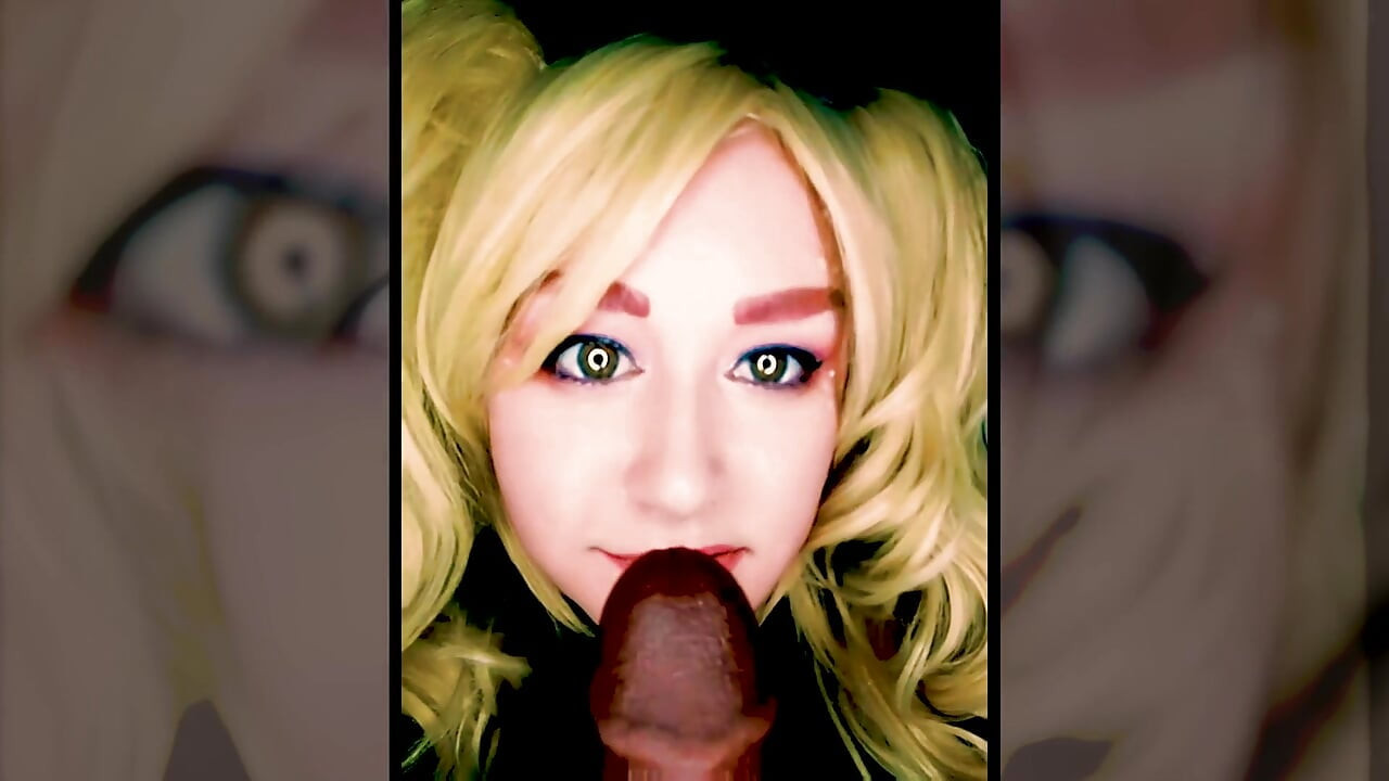 Hott Blonde Next Door haluaa kokeilla imeä isoa mustaa mehukasta kulliasi