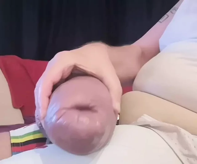 Playing Fingering Cuming Monstermeat
