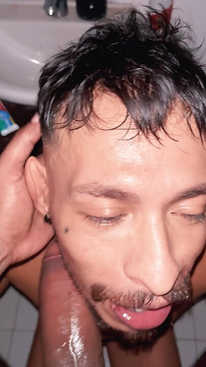 I LOCK MYSELF IN WITH MY NEIGHBOR IN THE BATHROOM AND LET MYSELF GET FUCKED LIKE THE SLUT I AM INSIDE