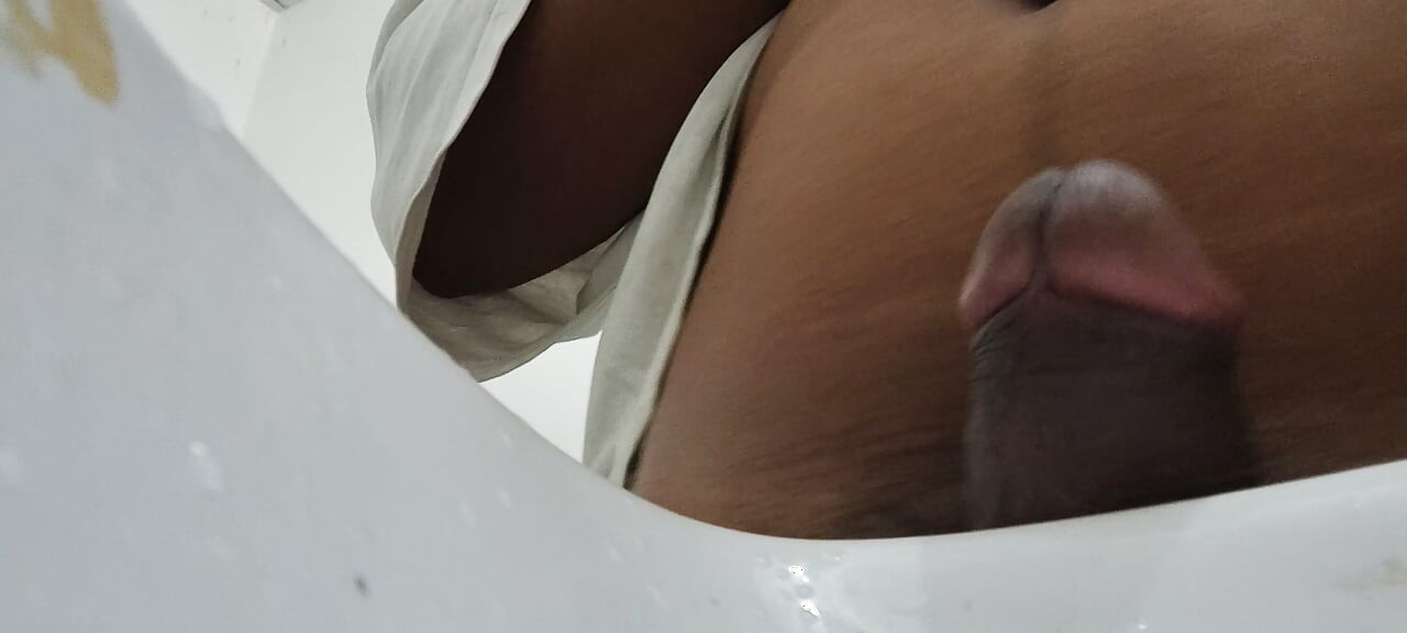 Gay handjob and cumming in a rowboat on a lake in the Alps.