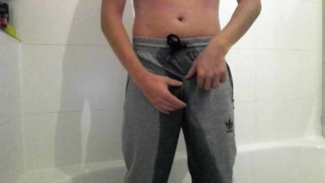 beim Pissen