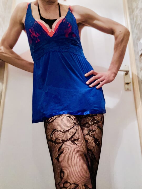 Transvestit analni . Dildo 30 cm