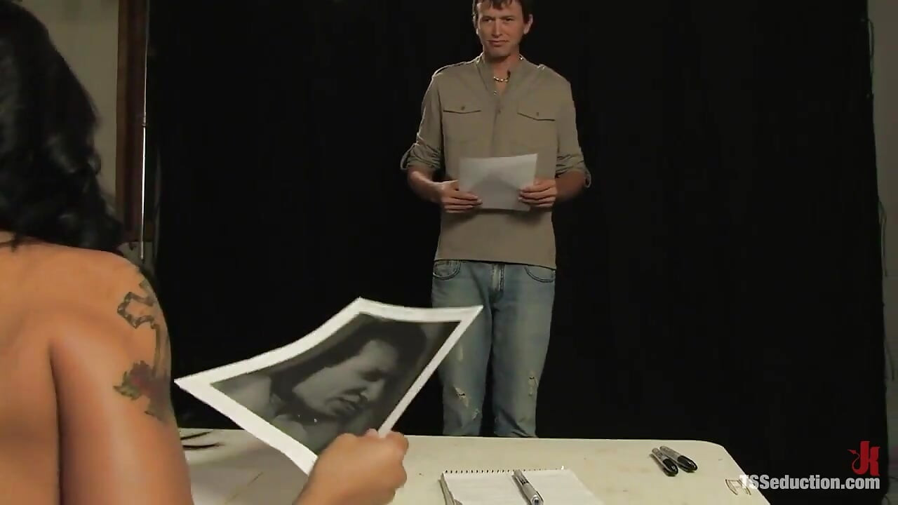 Casting Gauč - Foxxy