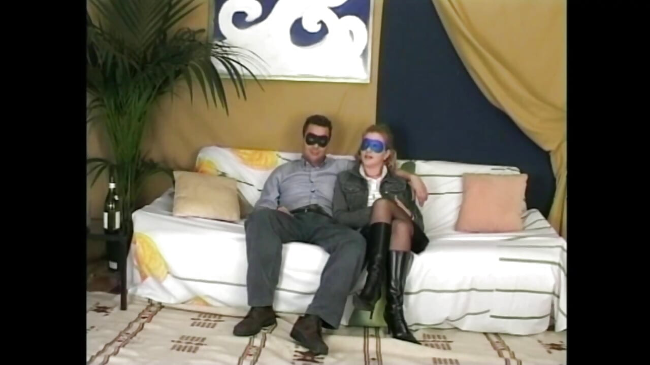 Hot Masked MILF with Nice Tits Fucked Doggystyle and Cummed in Mouth by Huge Amateur Cock