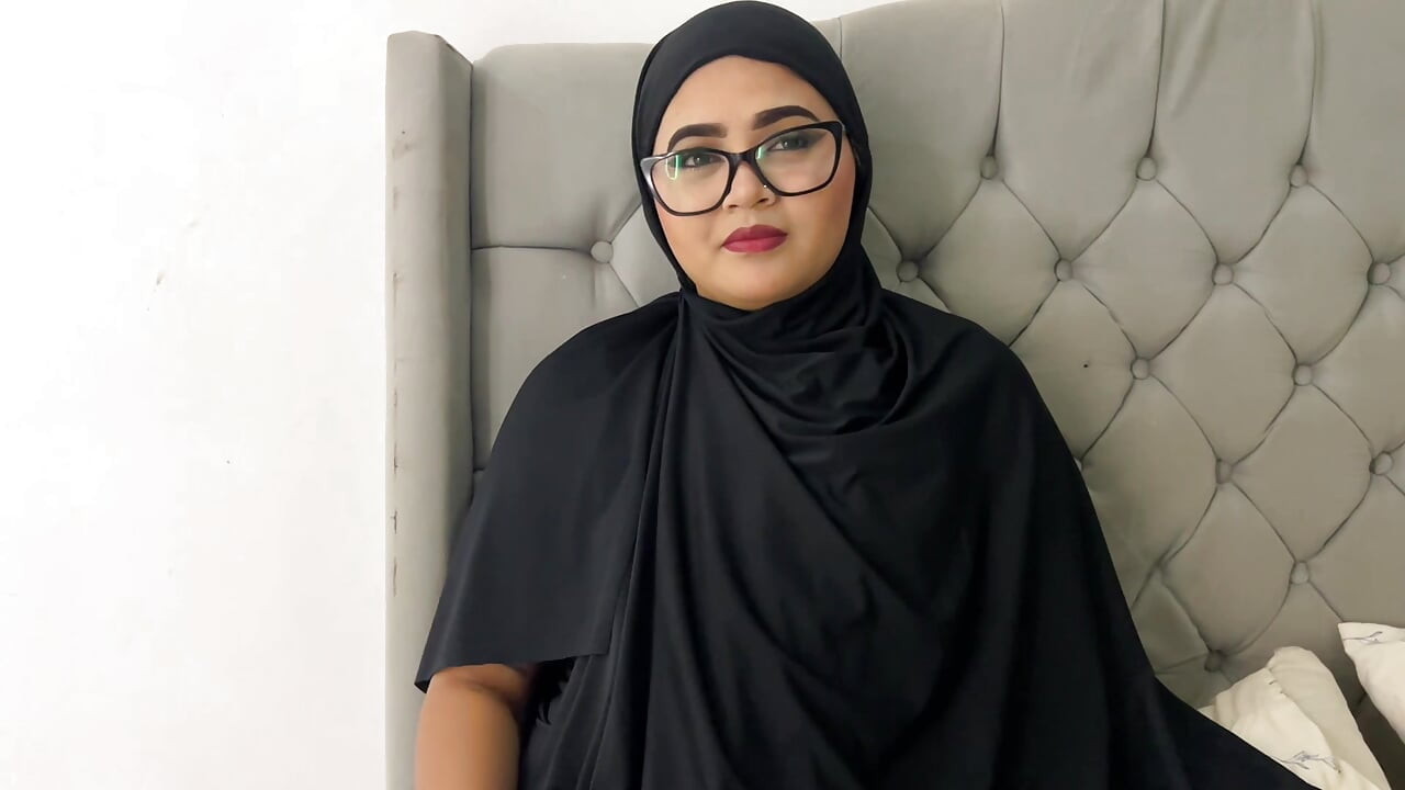 Religious Muslim Stepsister Puts Her Beliefs Aside To Try A Cock
