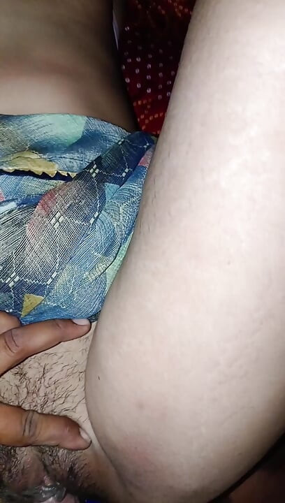 Desi Bhabhi Domestic Sex Video Spent the Night With Hot Bhabhi Devar