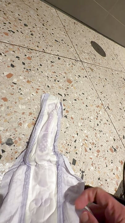 Schimbare de absorbant mare și pisat