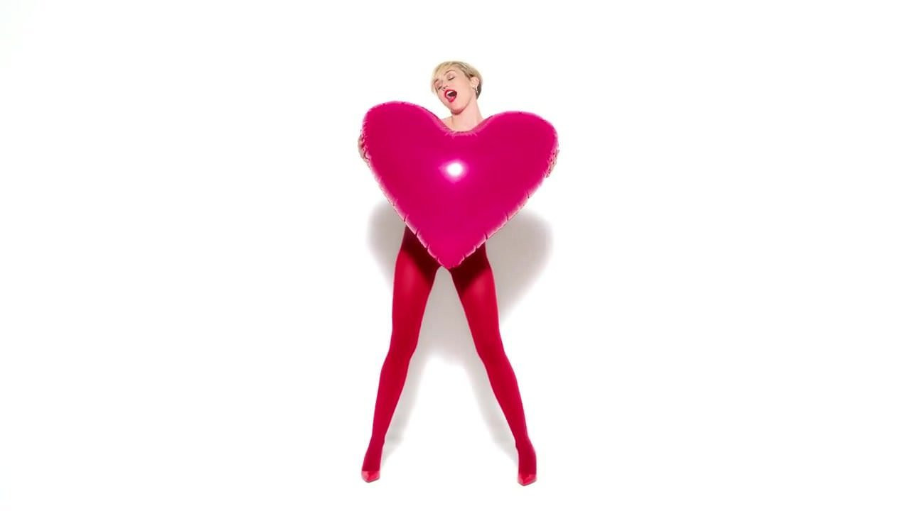 Miley Golden 2