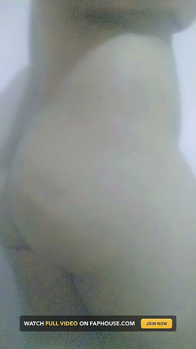 私の友人と部屋でのホットセックス