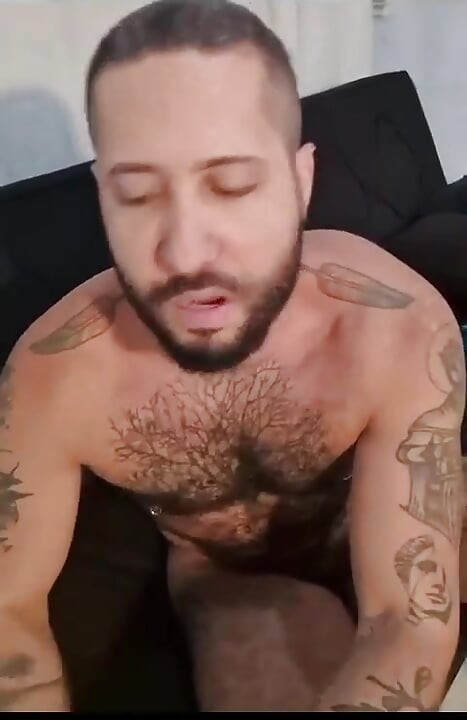 Watch Me Jerk off While I Enjoy the Manly Scent of My Body After the Gym