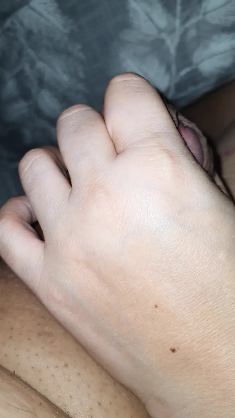 Innocent step sister gone wild on step brother by handjob his dick