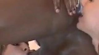 Две красивые русские крошки лижут задницу черному мужику