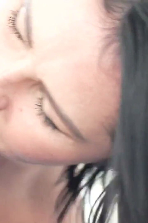Mature Housewife Seduces 19 Year Old Boy to Fuck Her Tight Ass