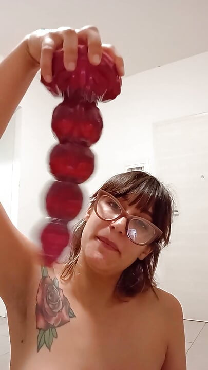 הצגת צעצועי הענק