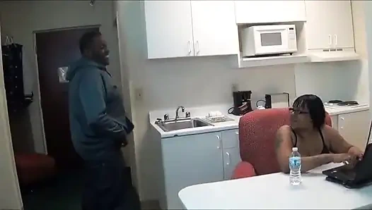 Keluar dari Komputer