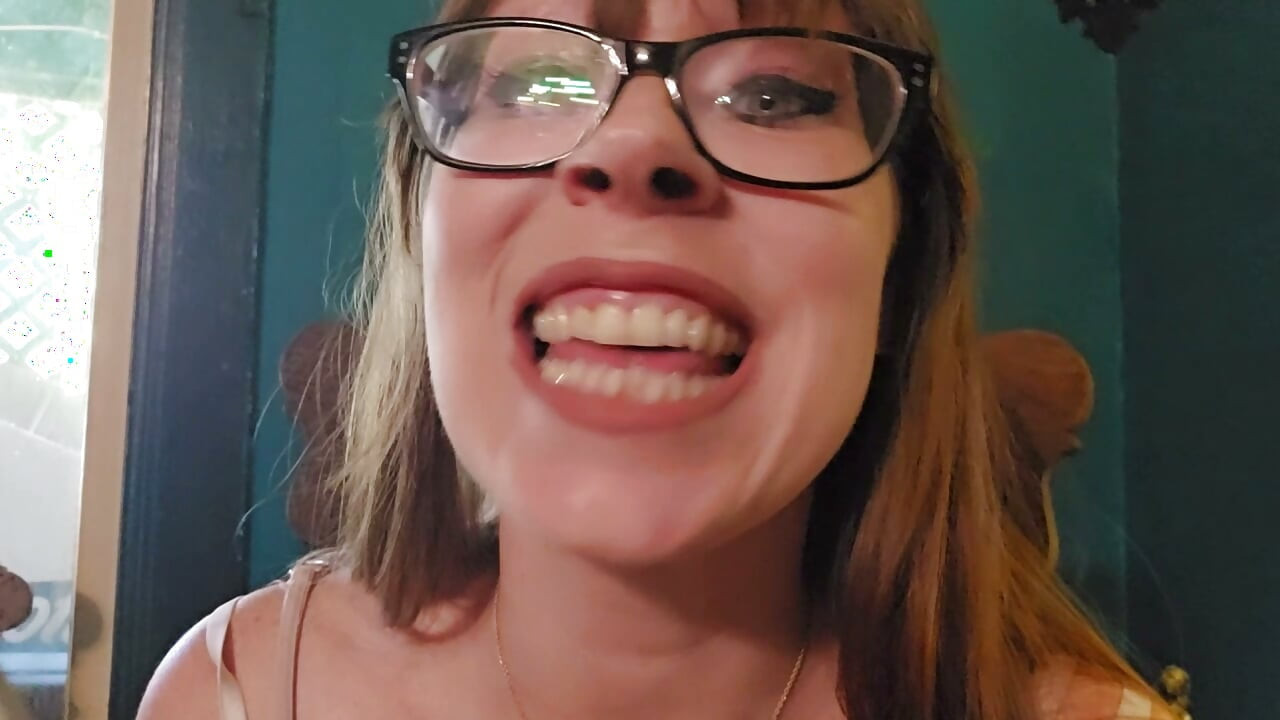 Talking about my Smokey Mouth and teeth again