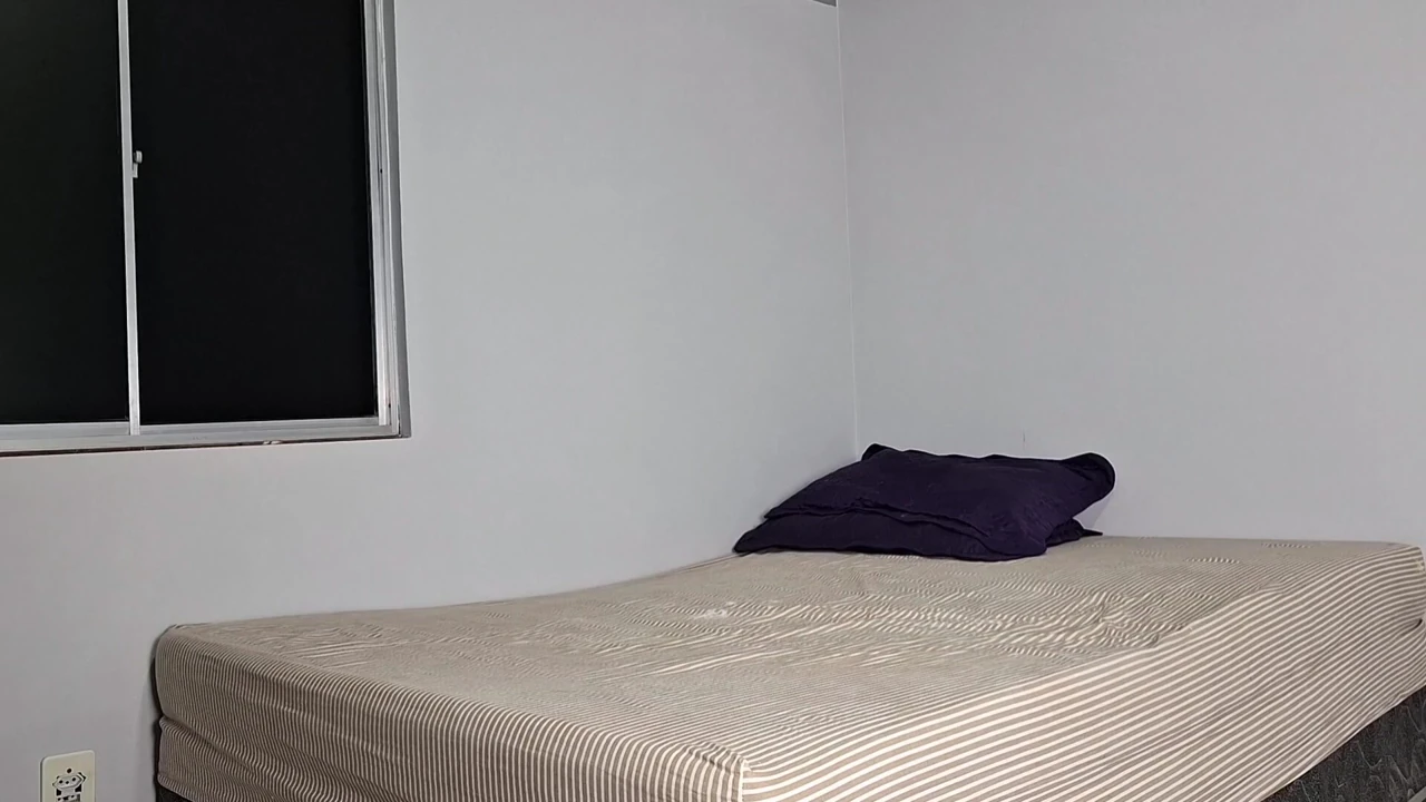 Ateşli ağzı beni götümü vermeye ikna etti ve hoşuma gitti