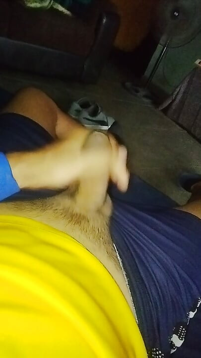 Moj kurac te tera da svršiš mnogo puta