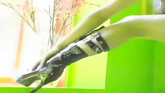 Blonde Babe Fingers Dripping Pussy to Pulsing Orgasm