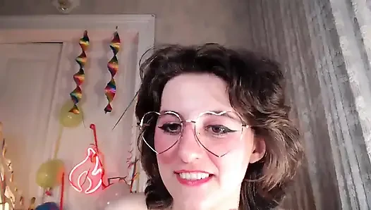 Camgirl berbulu masturbasi live