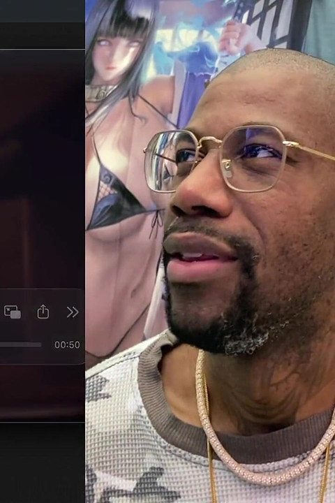 Thicc Transgender Ada Wong Jerking off and Cumming All Over Her Private Jet