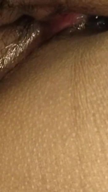 Kraftfullt ögonblick från "indisk Sexy bengali boudi Xxx videio. (del 1) Desi Bangala fru Chudai hemma. Desi by tight"