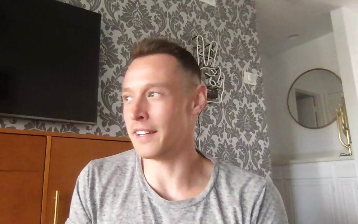 It Takes a Village for Gay Sex Chat