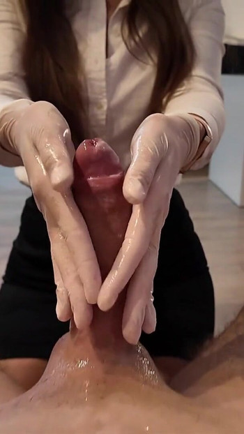 Momento potente da "Sarai punito con i guanti per brutti voti"