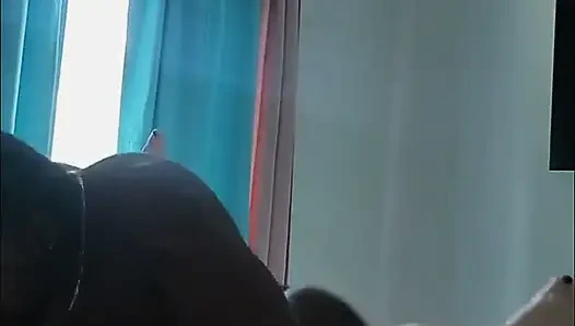 Mutfak tezgahında üst sik