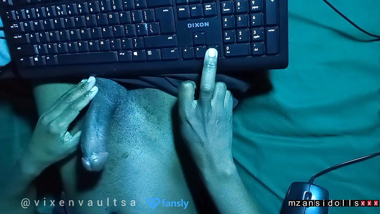 midnight jerk off session,my hard black cock