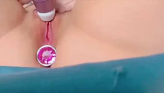 En yeni oyuncağımı kullanmak zorunda kaldım