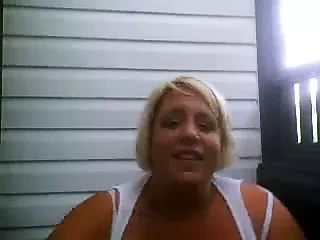 BBW Masturbates