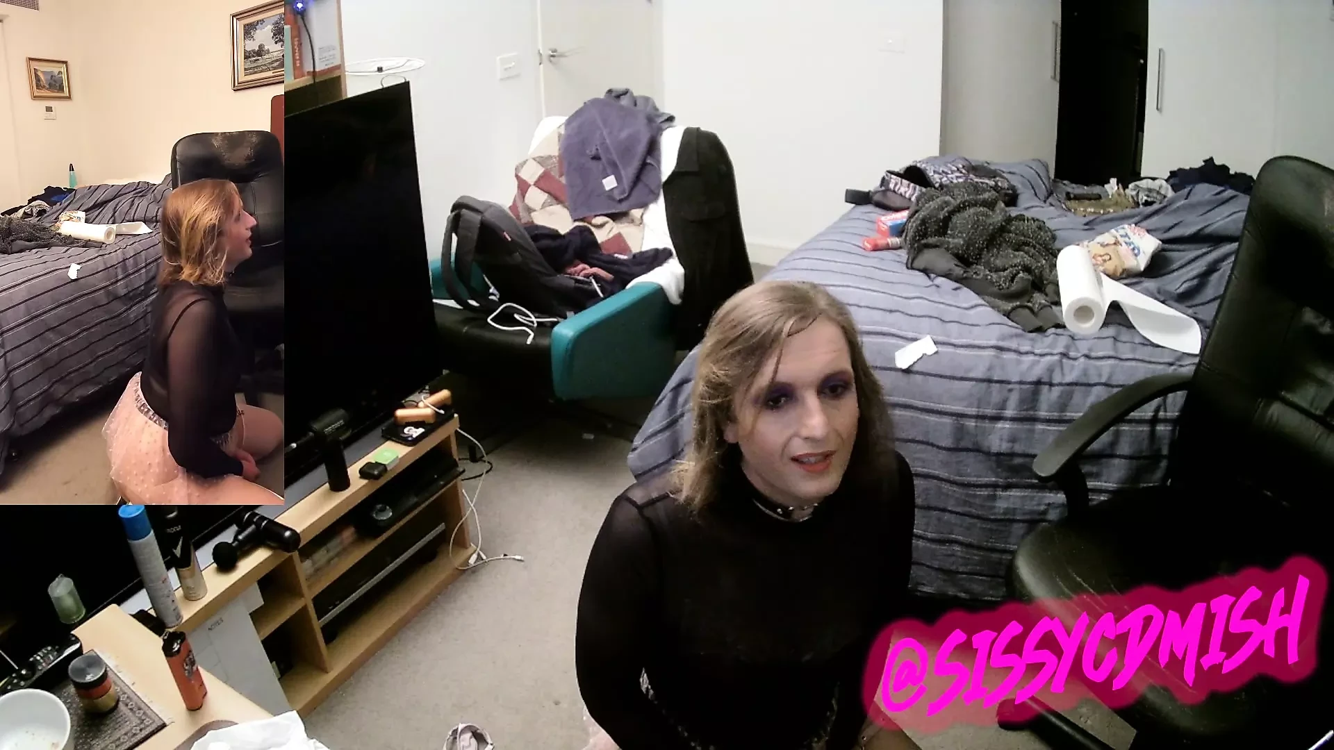 SissyCDMish - stuffing both holes for my camshow