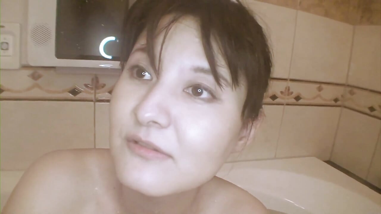 Horny and wild Japanese housewife