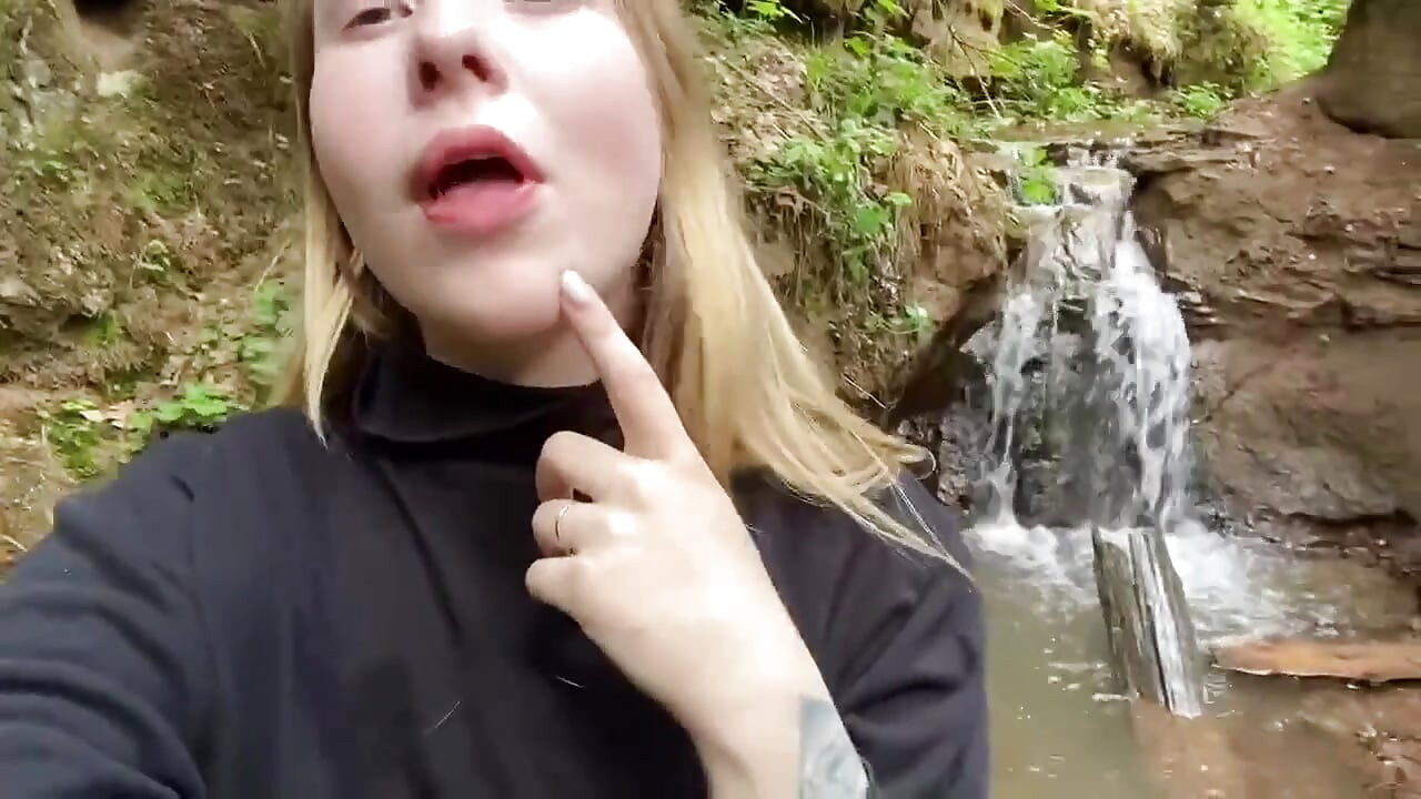 Pieprzyłem turystę przy wodospadzie