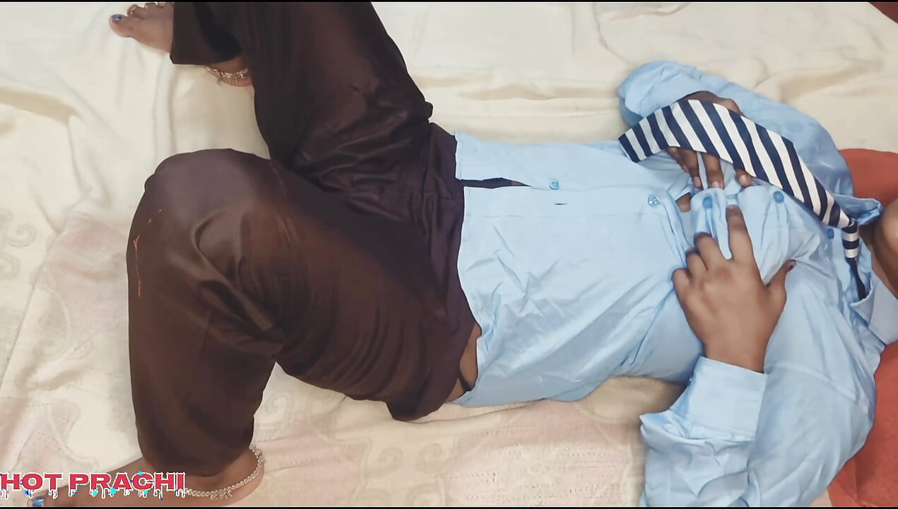 Desi Indian School girl 18+ Sex with Friend Hindi MMS, Fuck Delhi Village school girl Tight pussy Xxx video