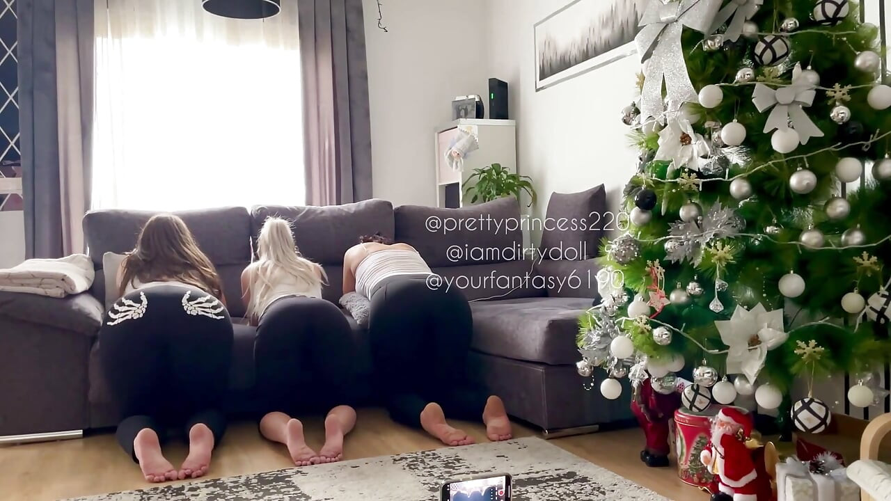 3 Sexy Girls Are Farting Loud After Christmas Dinner