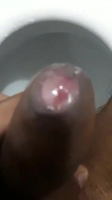 Handjob on comot